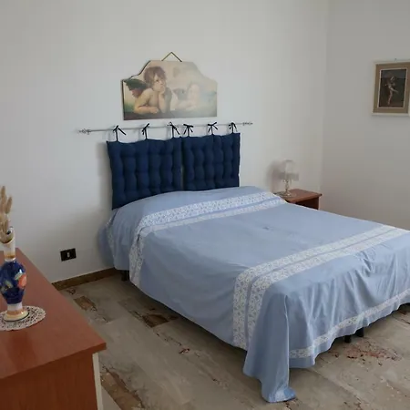 Guest house “affittacamere Da Angela” Milo